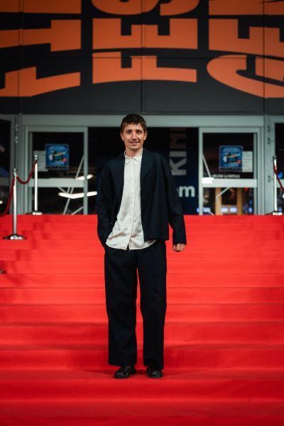 Red carpet & Q&A: A Family