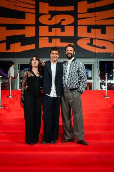Red carpet & Q&A: A Family