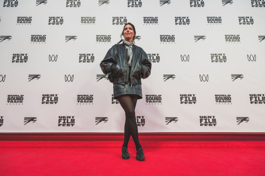 Red carpet : A Day in the Life of Jo: Chapter Phaedra