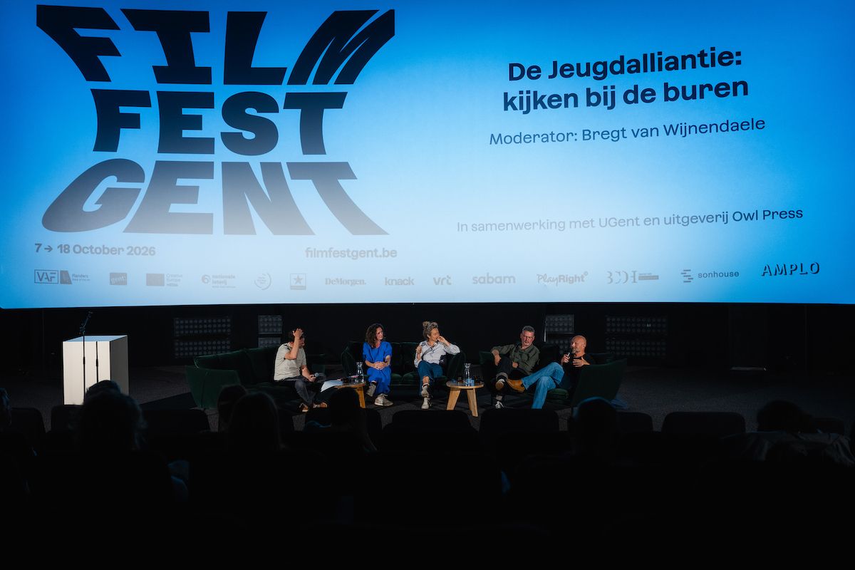 De Jeugdalliantie: Kijken bij de buren