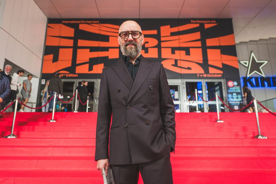 Red carpet: Le Faux Soir